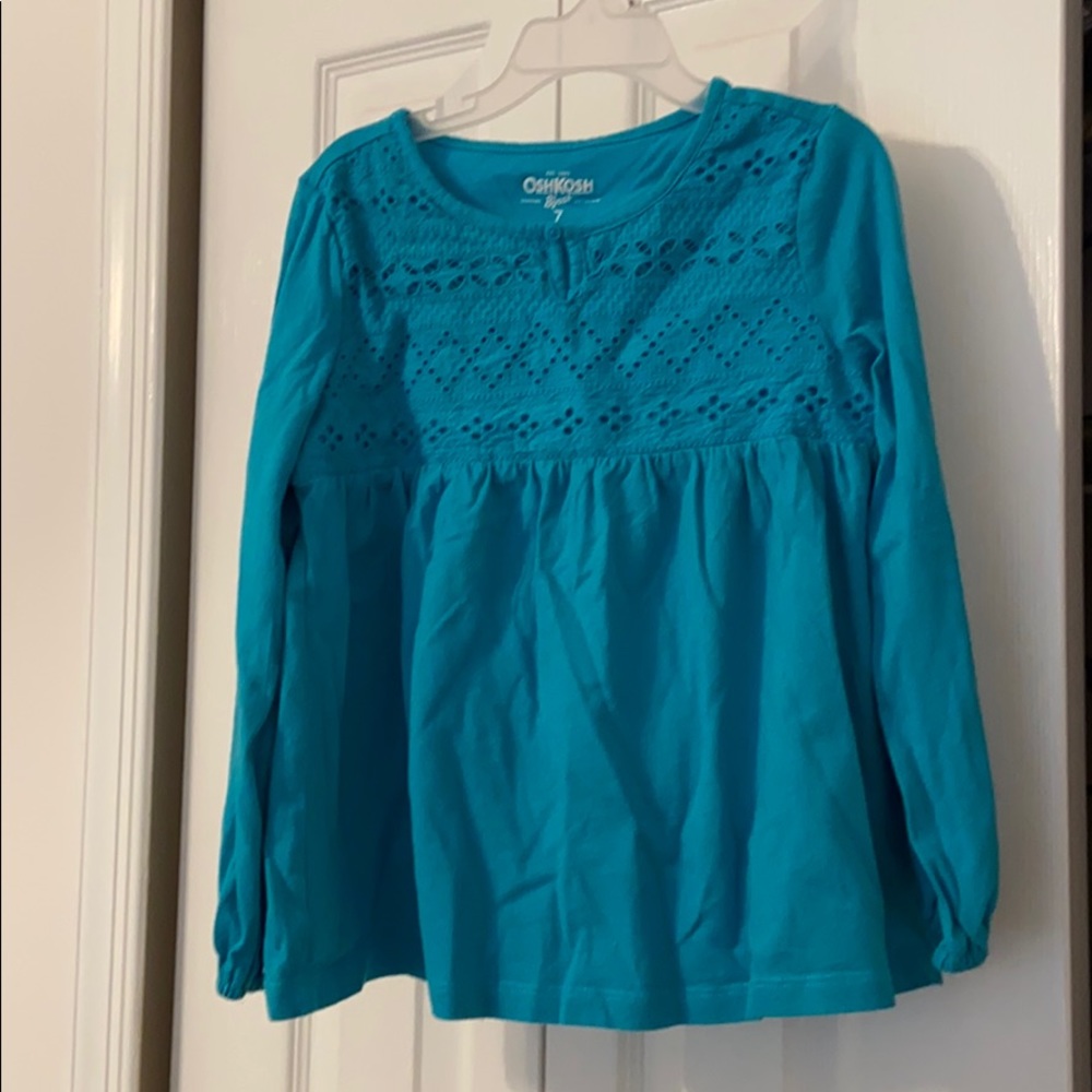 Girls’ long sleeve shirt size 7